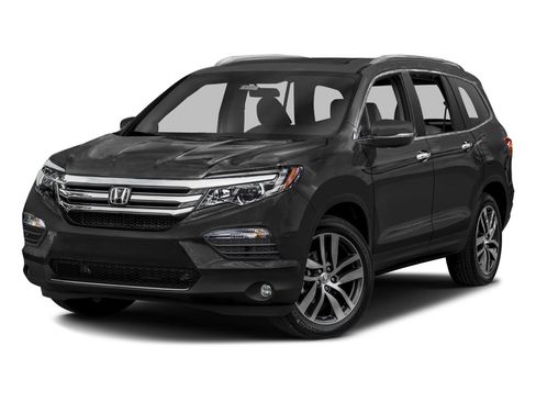 Used 2016 Honda Pilot Touring image 1