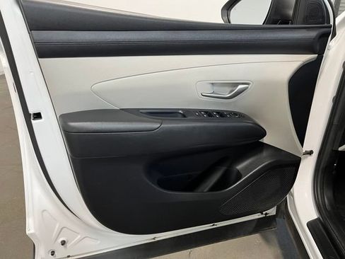 Used 2025 Hyundai Tucson SEL FWD image 24