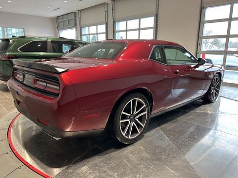 Used 2023 Dodge Challenger R/T image 8