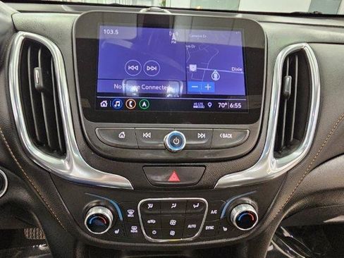 Used 2019 Chevrolet Equinox LT FWD image 16
