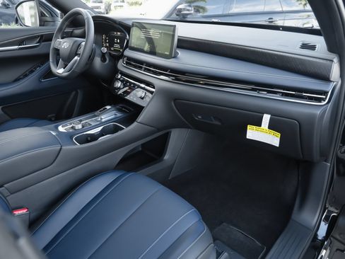 Certified 2026 INFINITI QX60 Sport w/ Dark Cargo Package AWD/4WD image 36