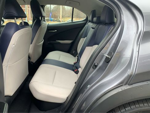 Used 2020 Lexus UX 250h w/ Accessory Package image 23