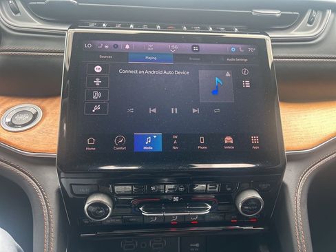 Used 2021 Jeep Grand Cherokee L Summit image 17