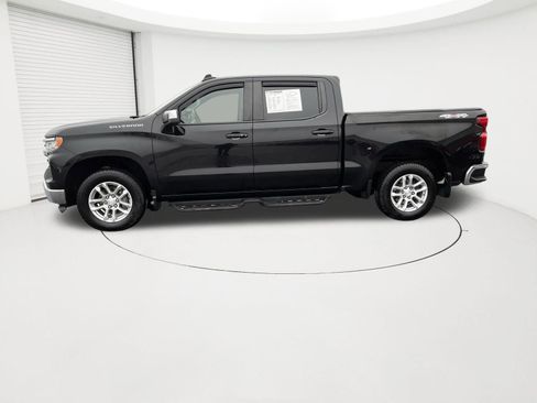 Certified 2024 Chevrolet Silverado 1500 LT image 2