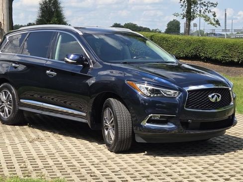 Used 2020 INFINITI QX60 Luxe w/ Essential Package AWD/4WD image 4