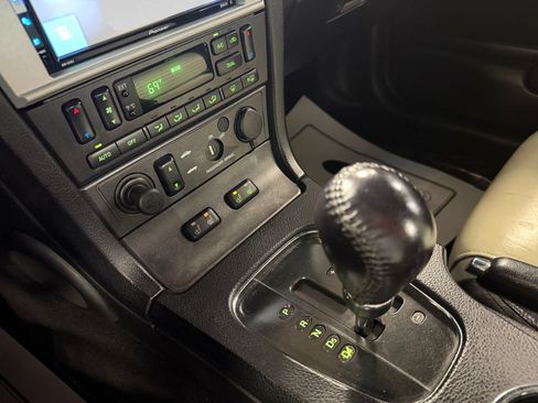 Used 2003 Ford Thunderbird RWD image 30