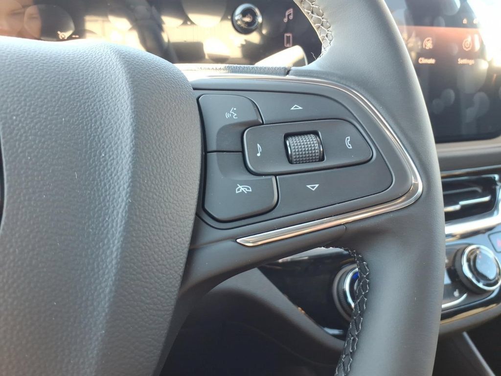 New 2026 Buick Envista Sport Touring w/ Convenience I Package FWD image 17