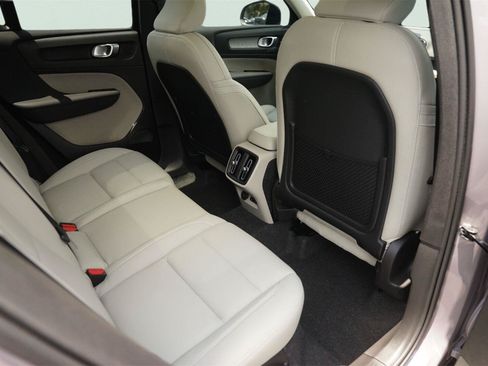 Used 2026 Volvo XC40 B5 Ultra w/ Protection Package Premier AWD/4WD image 15
