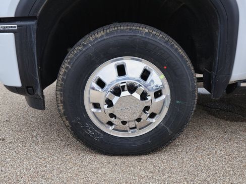 New 2026 GMC Sierra 3500 Denali Ultimate image 40