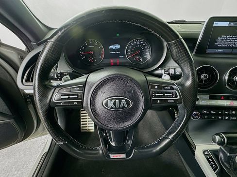 Used 2019 Kia Stinger GT1 AWD/4WD image 25