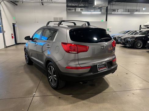 Used 2016 Kia Sportage SX image 5