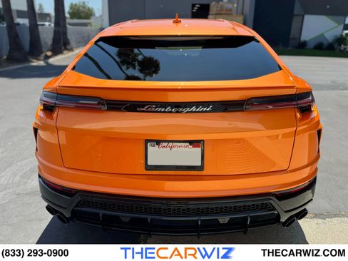 Used 2022 Lamborghini Urus image 8