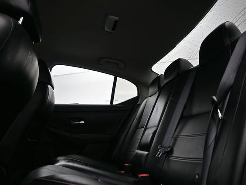 Used 2025 Nissan Sentra SR w/ SR Premium Package FWD image 12