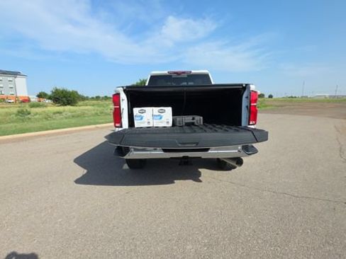 Used 2024 Chevrolet Silverado 2500 LTZ w/ LTZ Plus Package AWD/4WD image 26