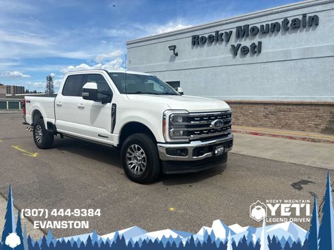 Used 2023 Ford F250 Lariat w/ Lariat Ultimate Package AWD/4WD image 1