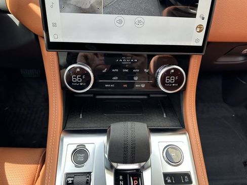 New 2026 Jaguar F-PACE R-Dynamic S image 26