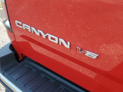 Used 2020 GMC Canyon SLT w/ Driver Alert Package AWD/4WD image 32