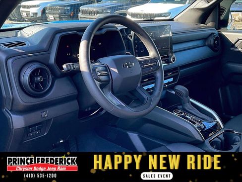 Used 2024 Chevrolet Colorado Trail Boss w/ Advanced Trailering Package image 11