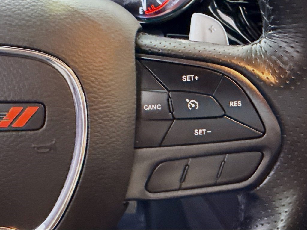Used 2025 Dodge Durango GT RWD image 14