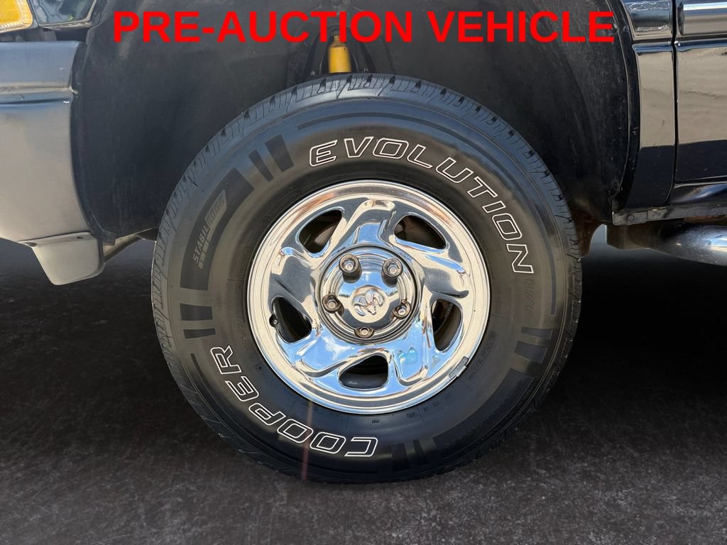 Used 1994 Dodge Ram 1500 Truck 4x4 Regular Cab image 9