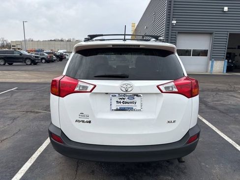 Used 2013 Toyota RAV4 XLE image 6