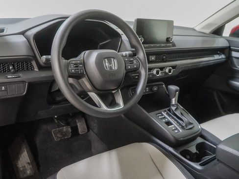 Certified 2025 Honda CR-V EX image 19