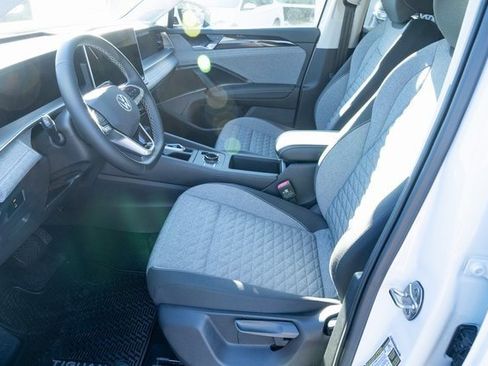 New 2026 Volkswagen Tiguan S image 19