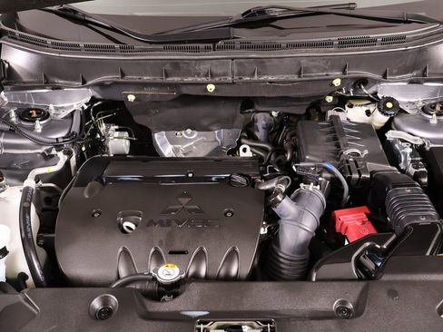 Used 2024 Mitsubishi Outlander Sport LE image 20