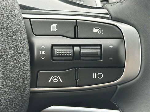 New 2025 Kia Sportage EX w/ EX Premium Package image 12