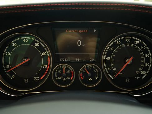 Used 2014 Bentley Flying Spur W12 AWD/4WD image 13