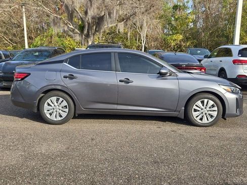 Used 2024 Nissan Sentra S image 2