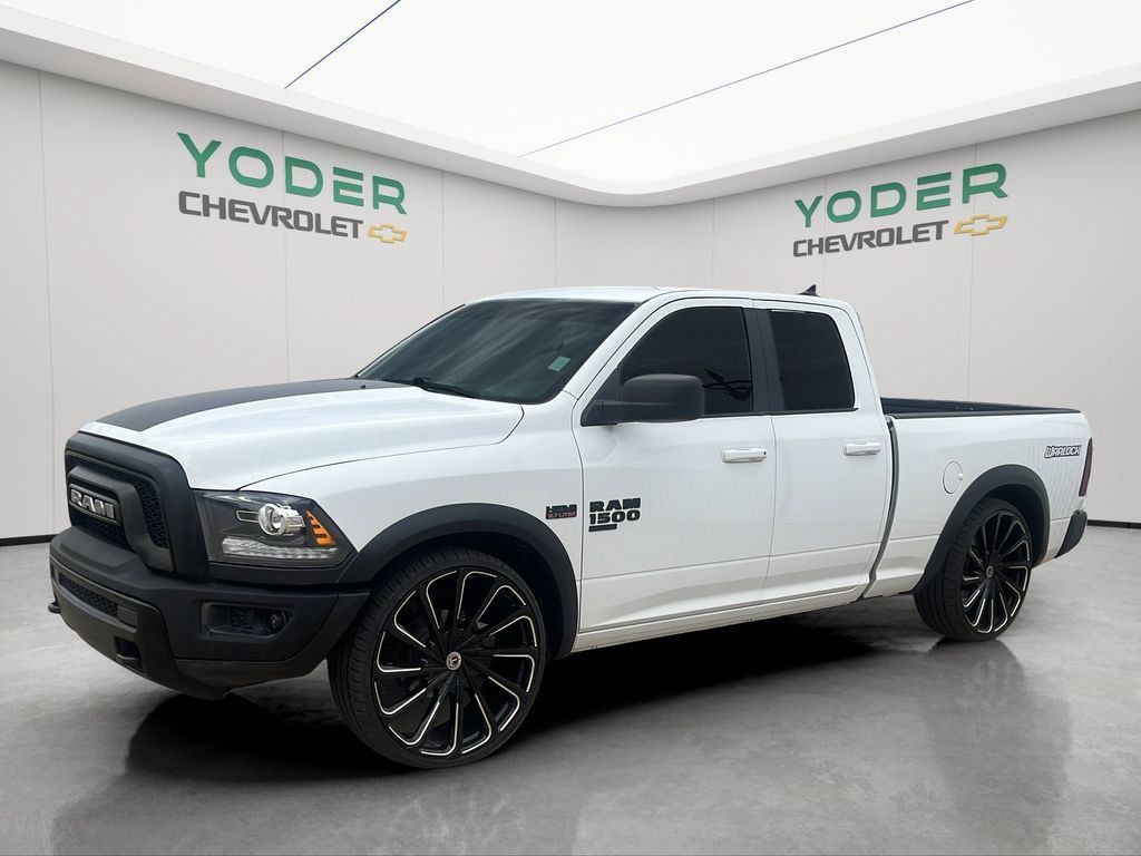 Used 2019 RAM 1500 Warlock RWD image 2