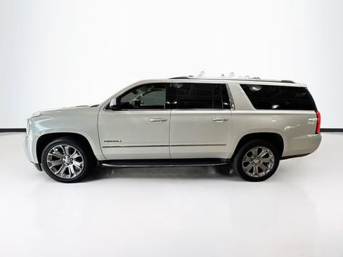 Used 2018 GMC Yukon XL Denali w/ Open Road Package AWD/4WD image 9