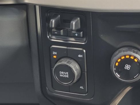 New 2026 Ford F350 XLT AWD/4WD image 19