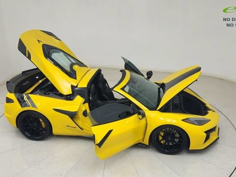 Used 2026 Chevrolet Corvette Z06 RWD image 78