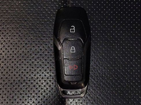 Used 2017 Ford F150 Lariat w/ Trailer Tow Package AWD/4WD image 32