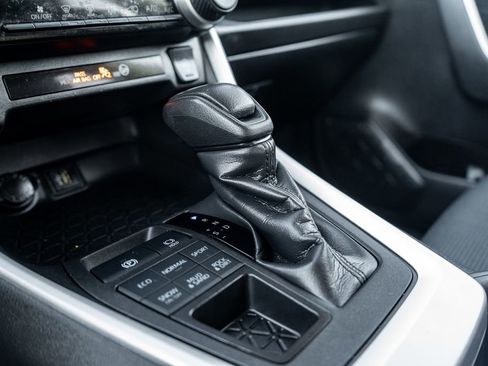 Certified 2024 Toyota RAV4 LE image 26