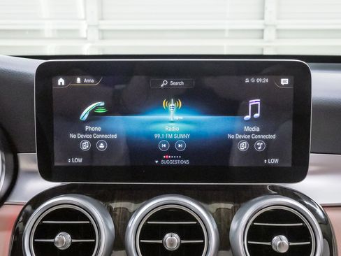 Used 2021 Mercedes-Benz GLC 300 image 18