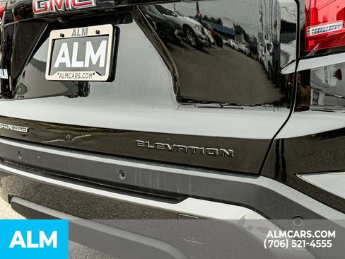 Used 2025 GMC Terrain Elevation AWD/4WD image 8