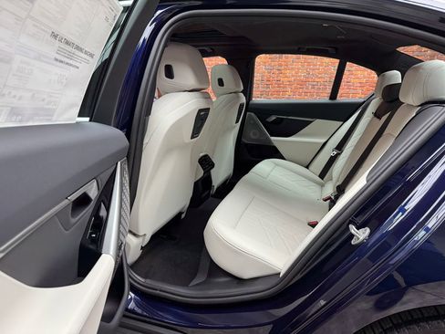 New 2026 BMW 530i xDrive w/ Premium Package AWD/4WD image 23