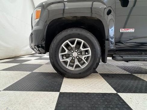 Used 2016 GMC Canyon SLE w/ All Terrain Adventure Package image 9