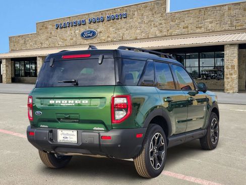 New 2025 Ford Bronco Sport Outer Banks w/ Outer Banks Tech Package+ image 5