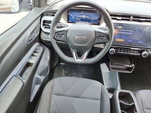 New 2027 Chevrolet Bolt LT w/ Comfort Package FWD image 12