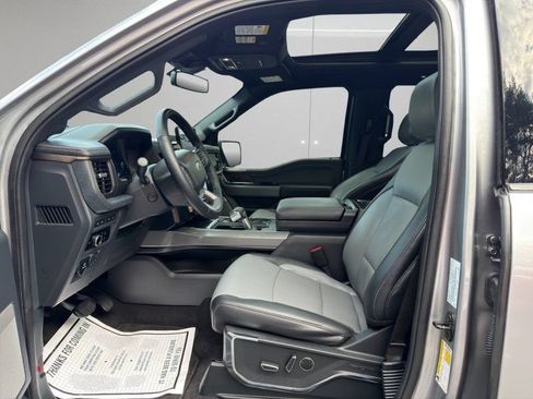 Used 2023 Ford F150 Lightning 4x4 SuperCrew image 9