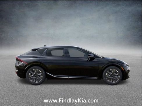 New 2025 Kia EV6 Light AWD/4WD image 9