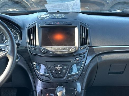 Used 2014 Buick Regal Premium image 21