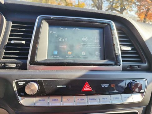 Used 2019 Hyundai Sonata ECO FWD image 20