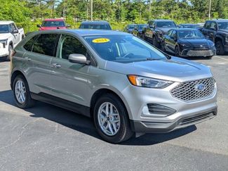 Used 2024 Ford Edge SEL image 1
