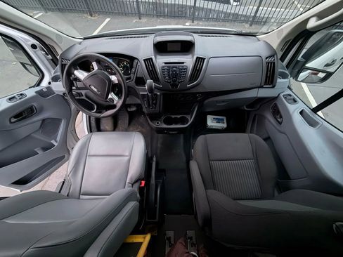 Used 2019 Ford Transit 350 XL image 24