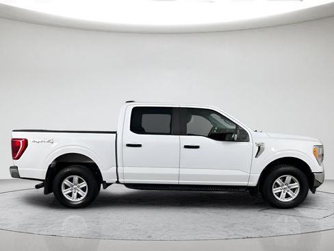 Used 2021 Ford F150 XLT AWD/4WD image 2
